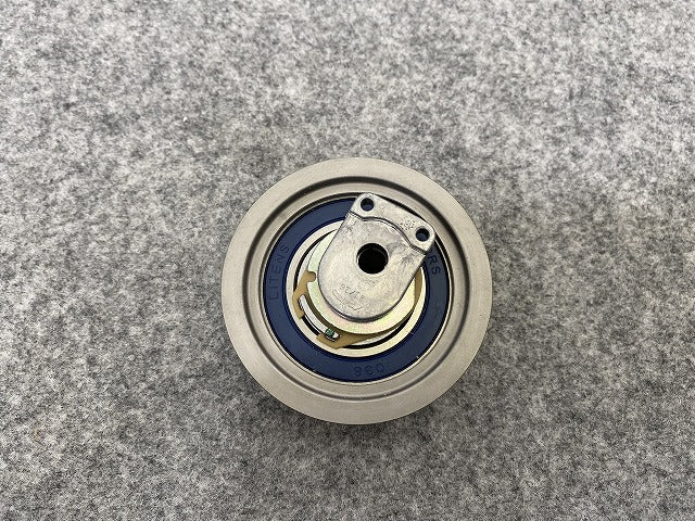 新品!A3/A4 8E系/2001-2007 純正  タイミングベルトテンショナー 979656 531067830 アウディ(140112)