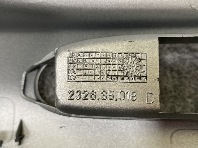 新品!Vクラス W639/1996-2003 純正 右 ドアミラー カバー 2326.35.018 D A63981105619744 シルバー メタリック メルセデスベンツ(140117)