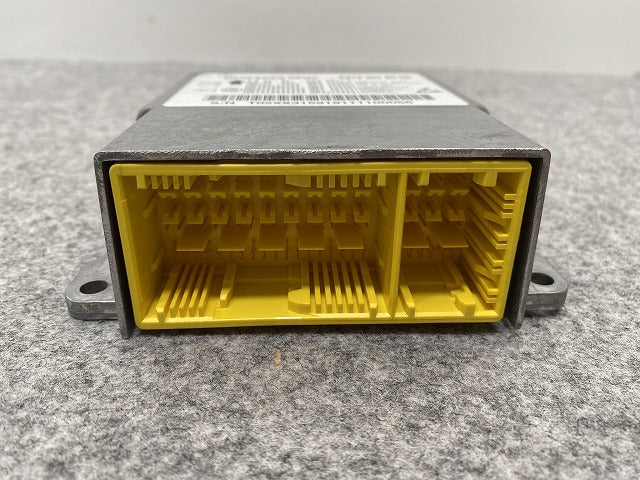 新品!Eクラス W212/2009-2016 純正  エアバックコンピューター A212 901 85 08 2129018508 メルセデスベンツ(140118)