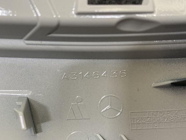 新品!Cクラス W204/2007-2014 純正 右 ドアミラー カバー A3146436 A20481110079695 ホワイト ソリッド メルセデスベンツ(140128)
