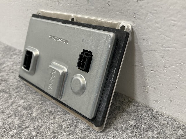 新品!1シリーズ E87/2004-2011 純正 ヘッドライト/ランプ バラスト 73160087J 088794 BMW(140133)