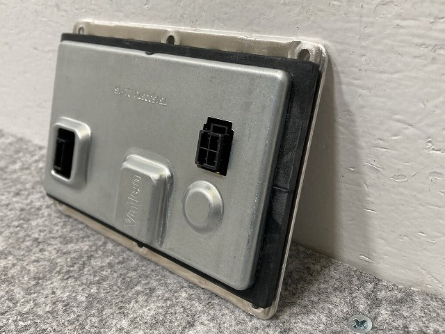 新品!1シリーズ E87/2004-2011 純正 ヘッドライト/ランプ バラスト 73160087J 088794 BMW(140134)