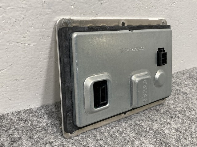 新品!1シリーズ E87/2004-2011 純正 ヘッドライト/ランプ バラスト 73160087J 088794 BMW(140135)
