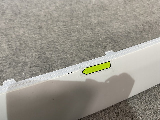 新品!トゥーラン 1T系/2003-2006 純正 フロント バンパー モール 1T0 807 719 A 1T0807653GRU サフ フォルクスワーゲン(140136)