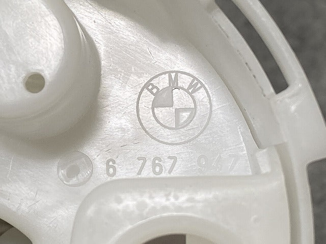 新品!X3 E83  フューエルポンプ 6 767 947 16117159604 BMW(140162)