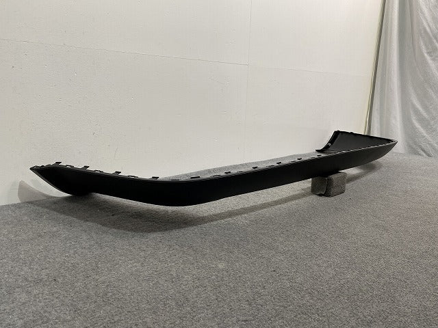 新品!パサート 3B系 純正 リア バンパースポイラー 3B9 807 521 3B9807521B41 素地 フォルクスワーゲン(140167)