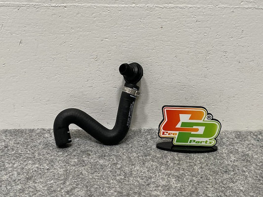 新品!A4 8E系 純正  バキューム パイプ 8E0 611 931 EK 8E0611931EK アウディ(140189)