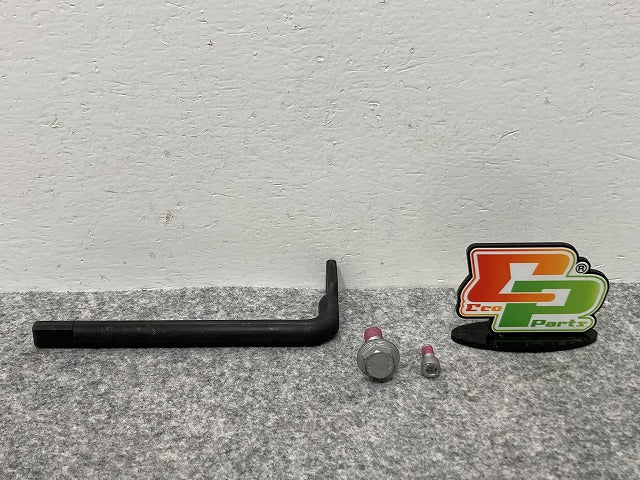 新品!カレラ 996T/997T/997T2 純正  テンショナーレバー 996 115 113.71 99611591371 ポルシェ(140190)