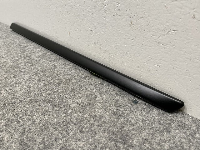 新品!X5 E70 純正 左 リア ドア モール 51.13-8 036 809 51137903859 サフ BMW(140217)