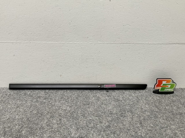 新品!X5 E70 純正 左 リア リアドアモール 51.13-8 036 809 51137903859 サフ BMW(140218)
