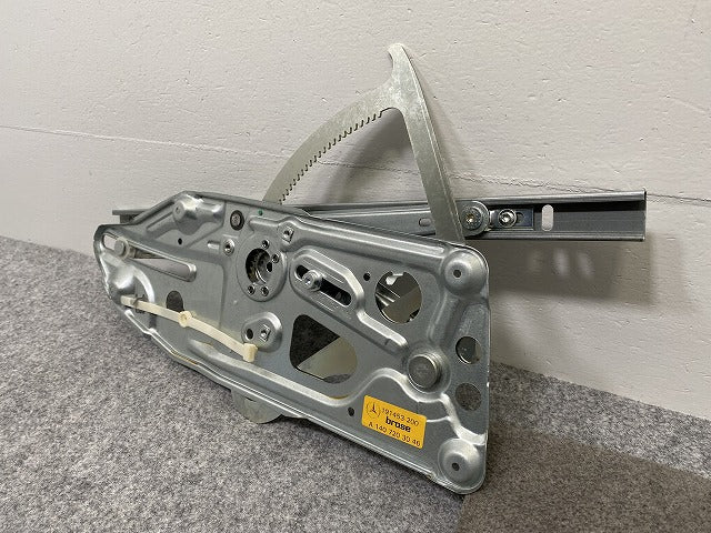 新品!Sクラス W140 純正 右 フロント ドア レギュレター A 140 720 30 46 A1407203046 メルセデスベンツ(140226)