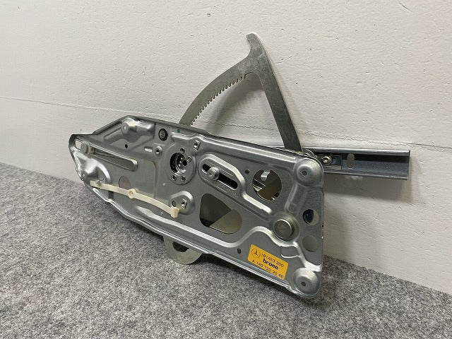新品!Sクラス W140 純正 右 フロント ドア レギュレター A 140 720 30 46 1407203046 メルセデスベンツ(140227)