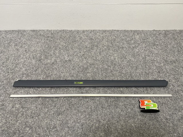 新品!パサート 3B/2001-2005 純正 左 リア ドア モール 3B0 853 753 D 3B0898573GRU 未塗装 フォルクスワーゲン(140236)