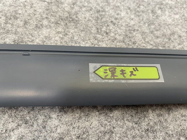 新品!パサート 3B/2001-2005 純正 左 リア ドア モール 3B0 853 753 D 3B0898573GRU 未塗装 フォルクスワーゲン(140236)