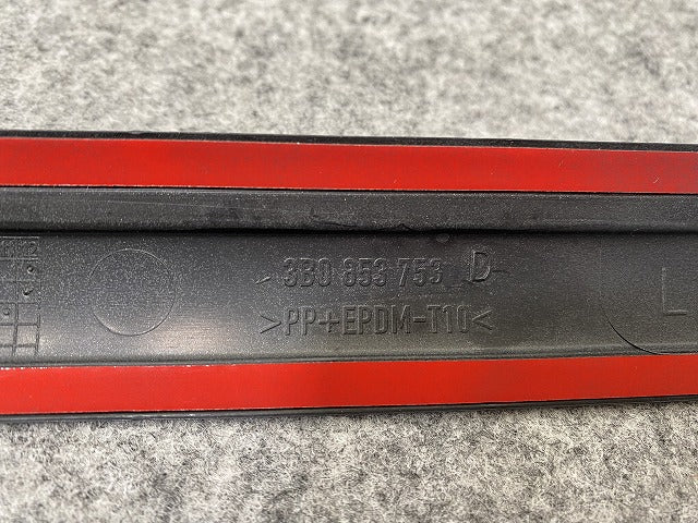 新品!パサート 3B/2001-2005 純正 左 リア ドア モール 3B0 853 753 D 3B0898573GRU 未塗装 フォルクスワーゲン(140240)