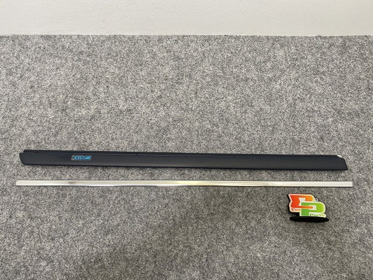 新品!パサート 3B/2001-2005 純正 右 リア ドア モール 3B0 853 754 D 3B0898574GRU 未塗装 フォルクスワーゲン(140241)