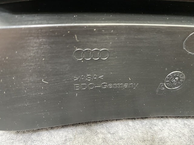 新品!A4(B7) Sライン 8E系 純正 左 フロント フォグカバー/フォグランプカバー 8E0 807 681 F 8E0807681F01C 素地 アウディ(140254)