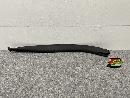 新品!ゴルフ5/GOLFⅤ 1K系 左 フロント ドア ガーニッシュ トリム 1K4 837 381 D 1K4837381D5AP フォルクスワーゲン(140271)