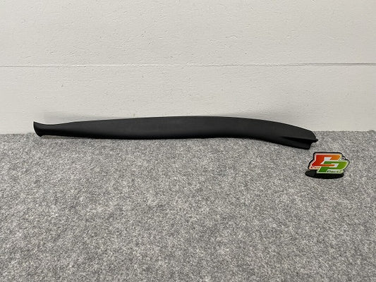 新品!ゴルフ5/GOLFⅤ 1K系 左 フロント ドア ガーニッシュ トリム 1K4 837 381 D 1K4837381D5AP フォルクスワーゲン(140272)