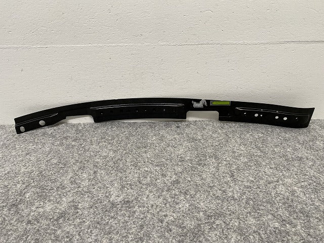 新品!ゴルフ5/GOLFⅤ 1K系 左 リア ドア ガーニッシュ 1K6833389A 1K6833389A フォルクスワーゲン(140281)