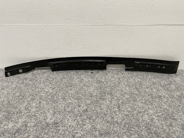 新品!ゴルフ5/GOLFⅤ 1K系 左 リア ドア ガーニッシュ 1K6833389A 1K6833389A フォルクスワーゲン(140282)