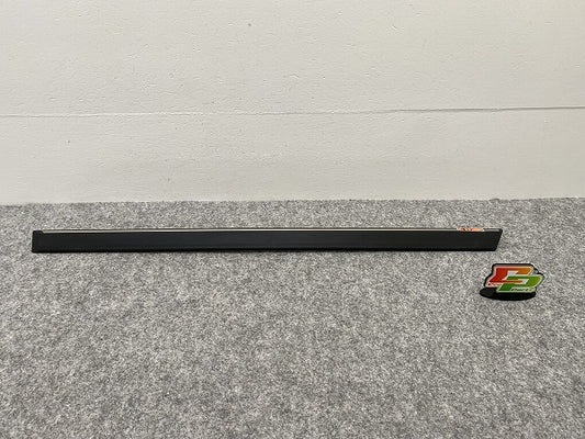 新品!5シリーズ E39 左 リア ドア モール 8 184 479 51138184479 未塗装 BMW(140287)