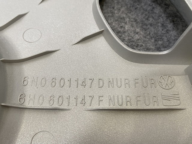 新品!ポロ/POLO/ルポ 1999-2003 純正  ホイールキャップ 14インチ 6N0601147 D/6H0601147 F 6N0601147DGJW シルバー メタリック(140308)