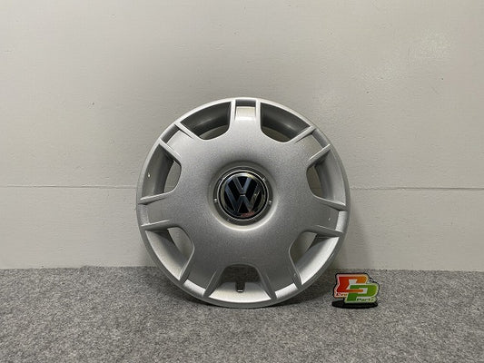 新品!ポロ/POLO/ルポ 1999-2003 純正  ホイールキャップ 14インチ 6N0601147 D/6H0601147 F 6N0601147DGJW シルバー メタリック (140311)