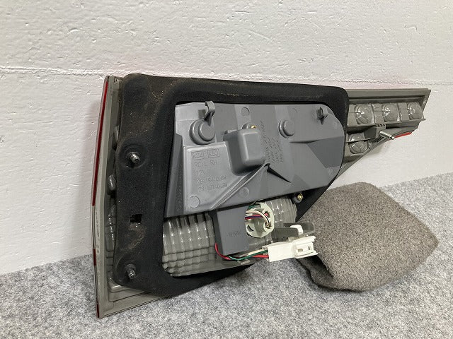 エスティマ 50系/ACR50W/ACR55W/GSR50W/GSR55W 純正 前期 右フィニッシャーランプ/テールランプ/ライト/レンズ LED ICHIKOH 28-194(140340)