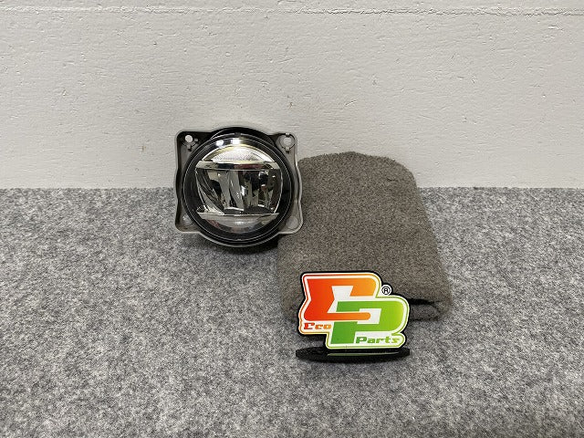 純正 左 フォグランプ/フォグライト LED ダイハツ/トヨタ/ホンダ/スバル/スズキ 汎用 KOITO 114-11092(140345)
