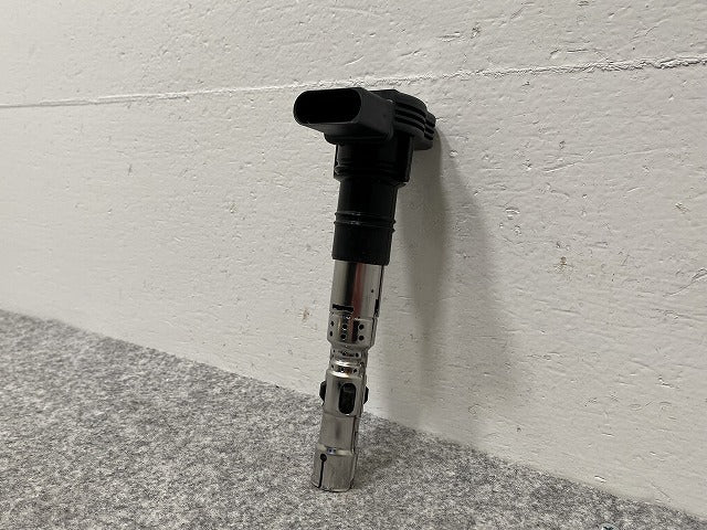 新品!トゥアレグ 7L系 純正  イグニッション コイル 077 905 115 AA 077905115AA フォルクスワーゲン(140420)