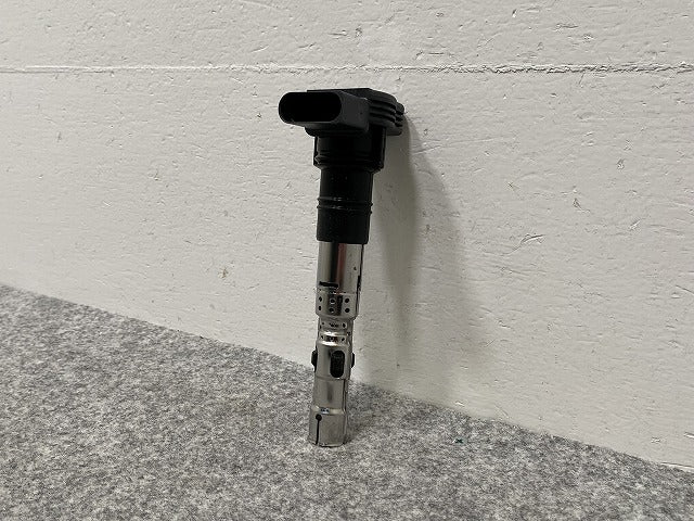 新品!トゥアレグ 7L系 純正  イグニッション コイル 077 905 115 AA 077905115AA フォルクスワーゲン(140421)