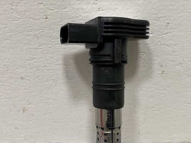 新品!トゥアレグ 7L系/2007-2010 純正  イグニッションコイル 0105381577 20115 フォルクスワーゲン(140430)