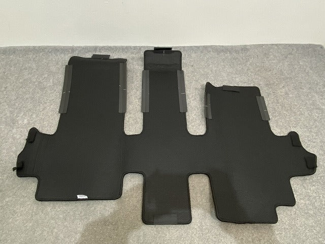 新品!フリード GB5/GB6 純正  フロア カーペット マット ブラック ホンダ(140503)