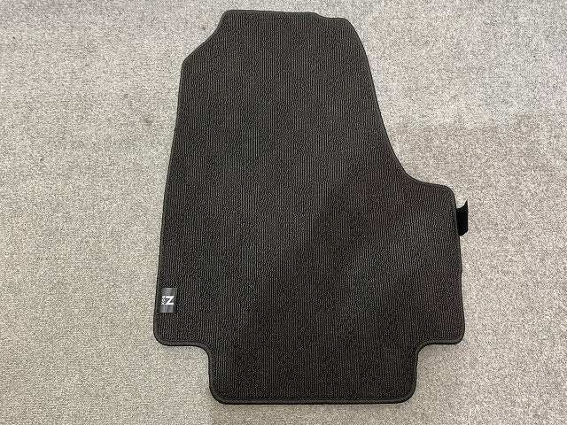 新品!N-BOX/NBOX Nボックス JF3/JF4 純正  フロア カーペット マット ブラック ホンダ(140511)