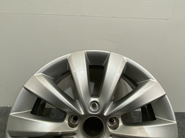 新品!ザ・ビートル 16系 純正 ホイール 1本のみ 6.5x16/ET44/5穴 5H/PCD112/ハブ径52mm 5616010258Z8 フォルクスワーゲン(140524)