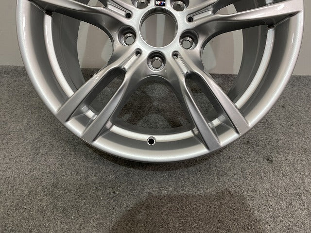 新品!3シリーズ F30/F31 純正 ホイール 1本のみ 8.5x18/ET47/5穴 5H/PCD120/ハブ径72mm 36117845881 BMW(140525)