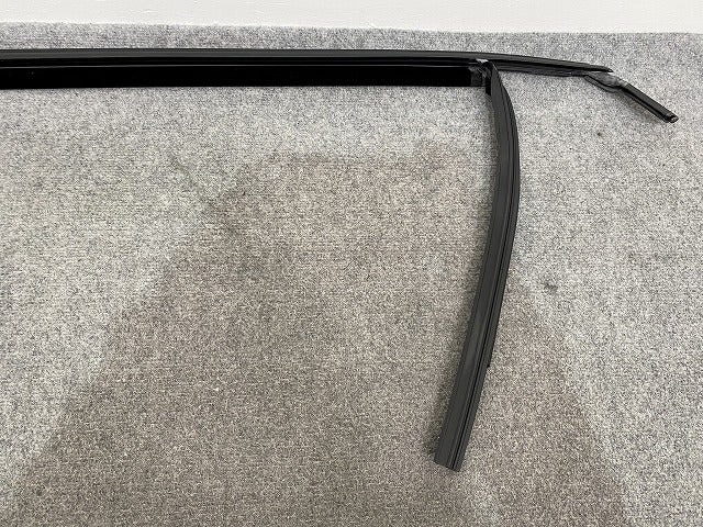 新品!ポロ/POLO 9N系 純正 右 フロント ウインドウ ガイド 6Q4837432K5AP フォルクスワーゲン(140578)