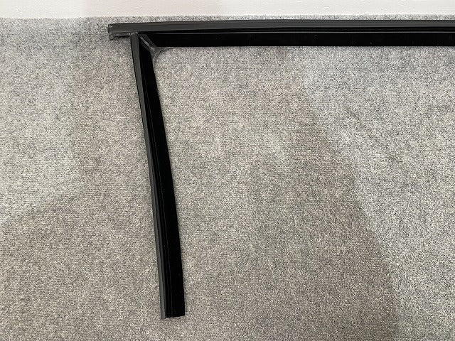 新品!ポロ/POLO 9N系 純正 右 フロント ウインドウ ガイド 6Q4837432K5AP フォルクスワーゲン(140581)