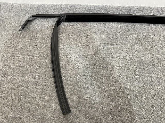 新品!ポロ/POLO 9N系 純正 左 フロント ウインドウ ガイド 150617 6Q4837431K5AP フォルクスワーゲン(140587)