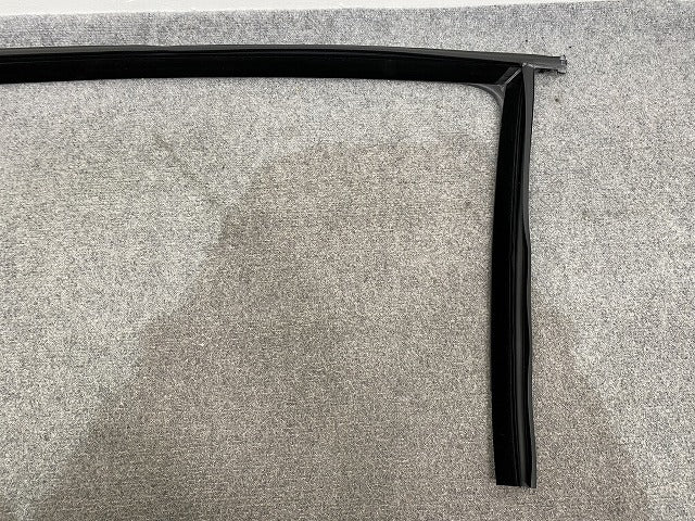 新品!ポロ/POLO 9N系 純正 左 フロント ウインドウ ガイド 150617 6Q4837431K5AP フォルクスワーゲン(140587)