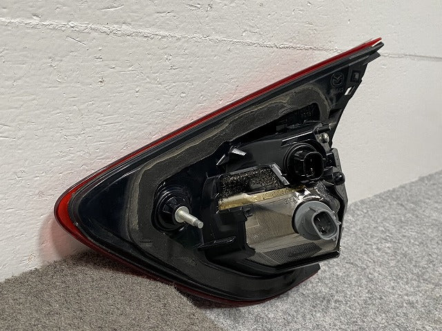 CX-5/CX5 KEEAW/KEEFW/KE2AW/KE2FW 左 フィニッシャーランプ/テールランプ/ライト/レンズ ハロゲン STANLEY W0137 マツダ(140602)