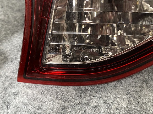 CX-5/CX5 KEEAW/KEEFW/KE2AW/KE2FW 左 フィニッシャーランプ/テールランプ/ライト/レンズ ハロゲン STANLEY W0137 マツダ(140602)