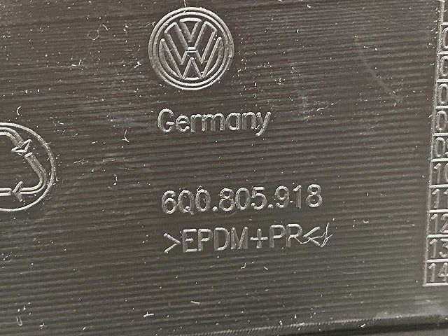 新品!ポロ/POLO 9N系 純正 フロント スポイラー 6Q0.805.918 6Q0805918 素地 フォルクスワーゲン(140604)