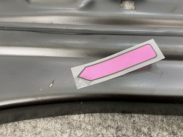 新品!Eクラス W211 純正 フロント ラジエーター サポート 2116200916 メルセデスベンツ(140660)