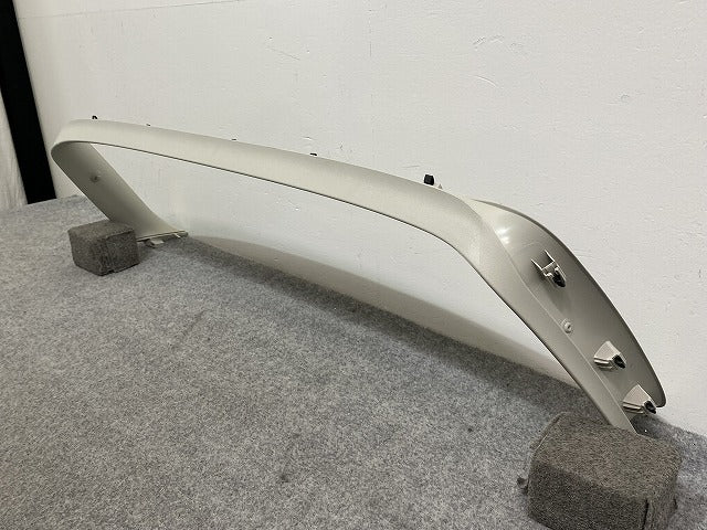 新品!ゴルフ5/GOLFⅤ 1K系 純正 リア ゲートトリム/パネルアッパー 1K6 867 603 G 1K6867603GY20 白素地 フォルクスワーゲン(140664)