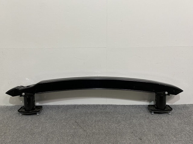 新品!CLSクラス W219 純正 リア バンパー ホースメント A2196100014 メルセデスベンツ(140690)