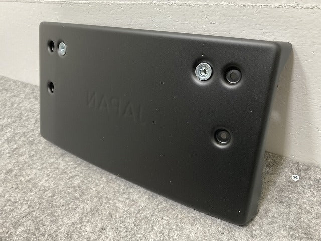 新品!SL W230 純正 フロント ライセンス ベース A 230 817 0178 2308170178 素地 メルセデスベンツ(140699)