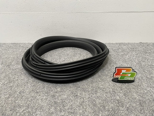 新品!S40 MB系/2008-2012 リア リアドアウェザーストリップ/ボディ側 V8663912 ボルボ(140723)
