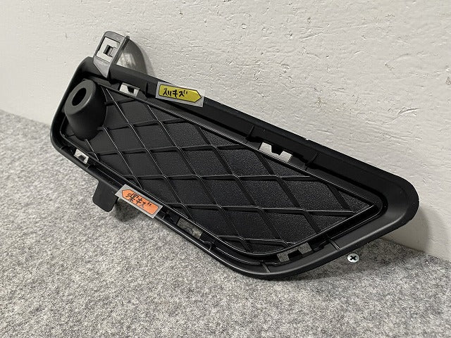 新品!X3 F25 純正 右 フロント バンパー グリル 5111 7249596 51117249596 素地 BMW(140773)
